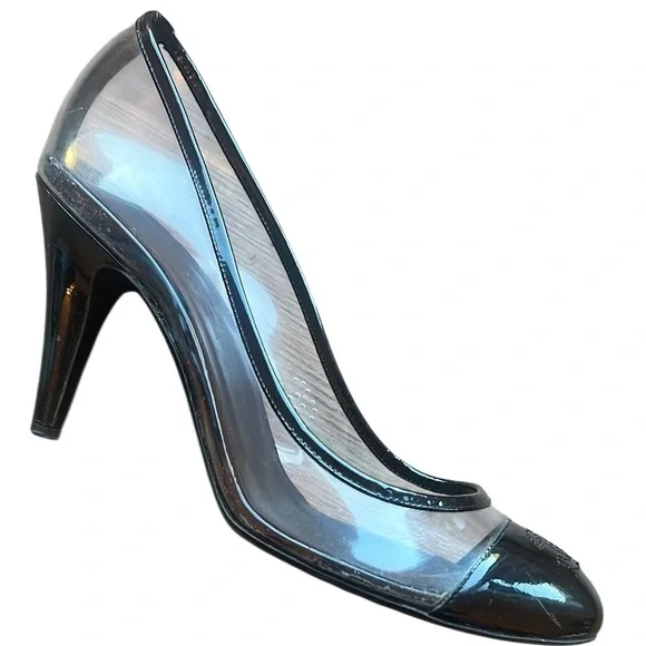 CHANEL Black Patent Leather & Clear PVC Cap Toe Pumps – Iconic CC Logo size 39 - Picture 8 of 12